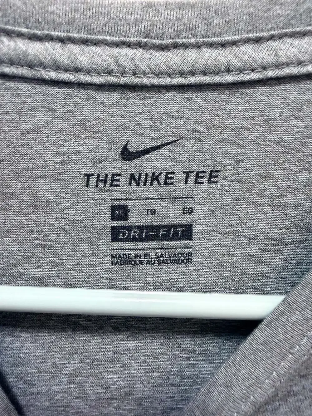 Nike The Nike Tee Dri-FIT Gray Big Kids' T-Shirt XL